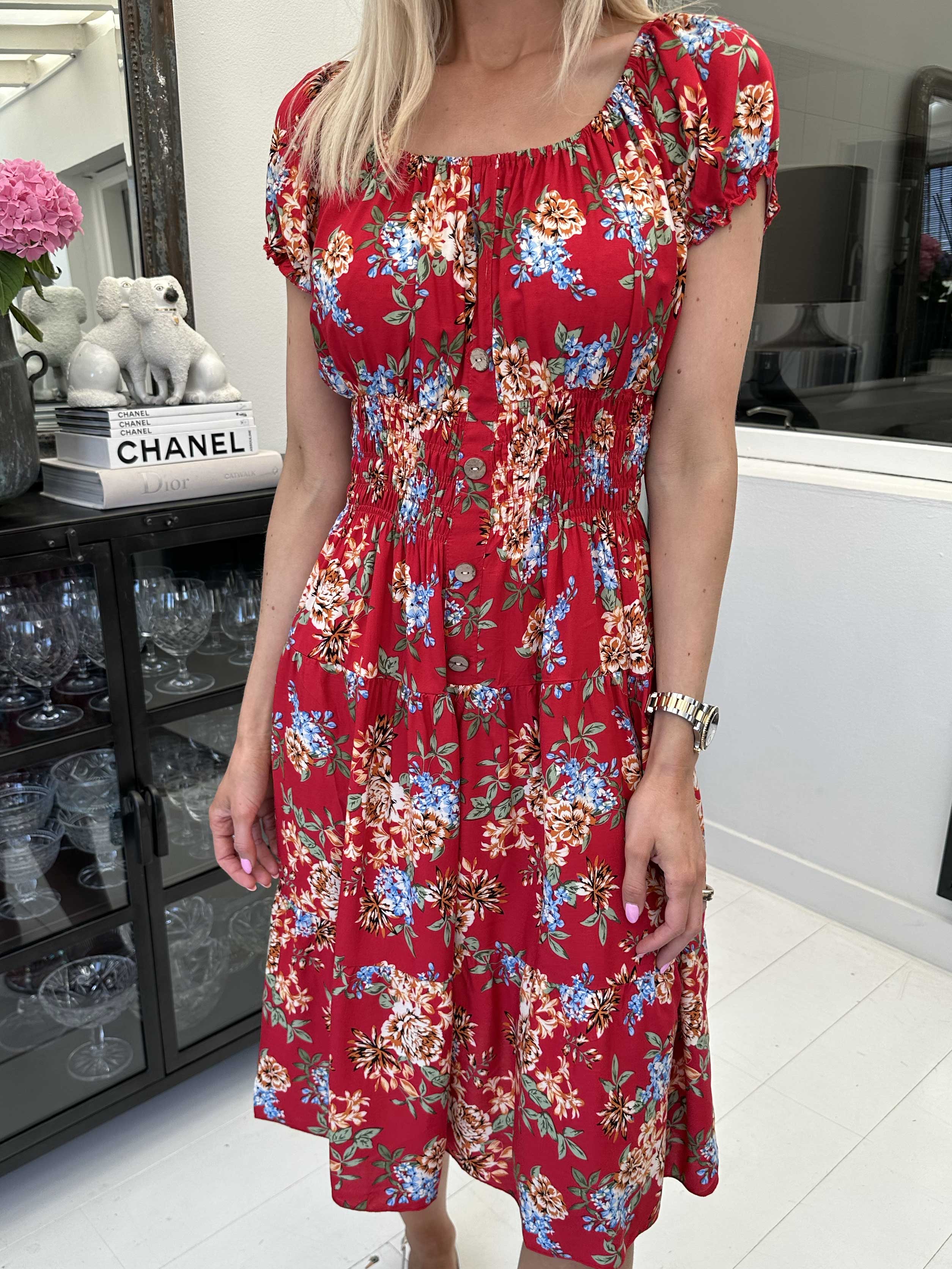 Finalia Summer Short - Söt blommig klänning med puffärmar